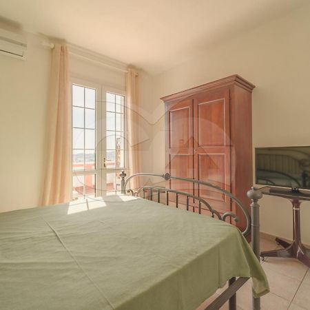 La Palazzina Nel Verde - Goelba Casa Alzi Exteriér fotografie