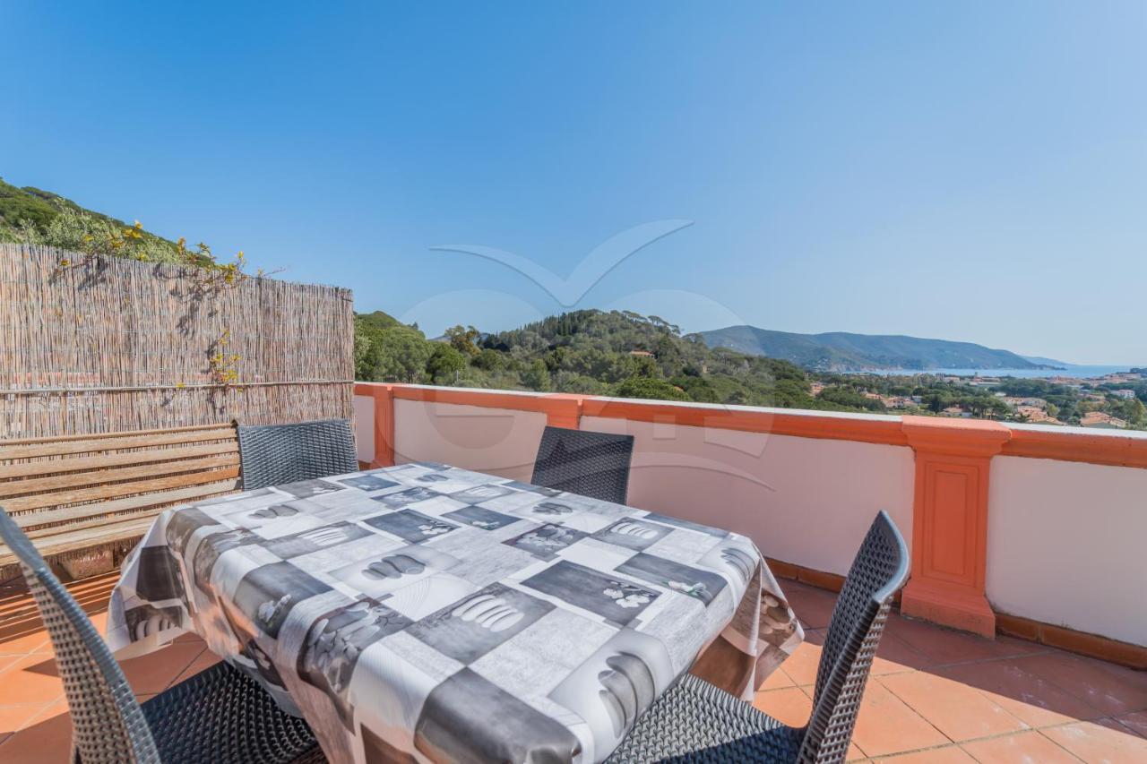 La Palazzina Nel Verde - Goelba Casa Alzi Exteriér fotografie