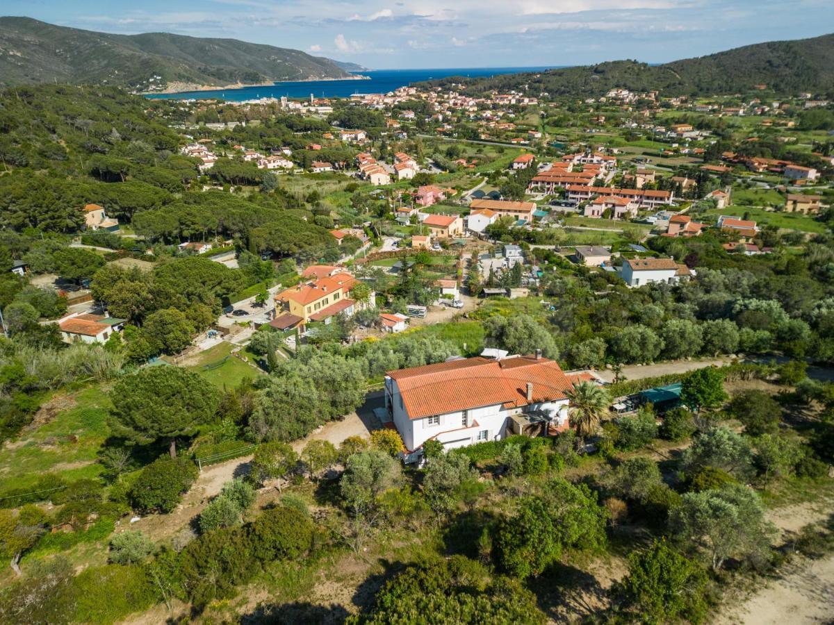 La Palazzina Nel Verde - Goelba Casa Alzi Exteriér fotografie